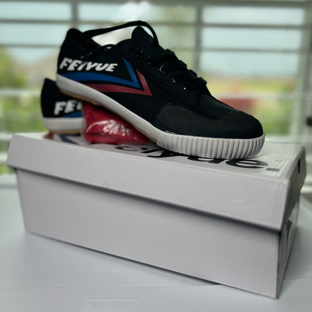 🆕 Feiyue Classic Black  with Vibrant Stripes Canvas Sneakers | 3020